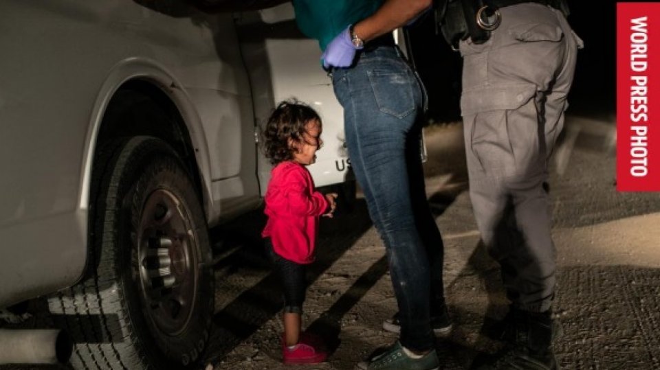 Vítězný snímek World Press Photo 2019